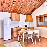 Casas Javier Apartment *