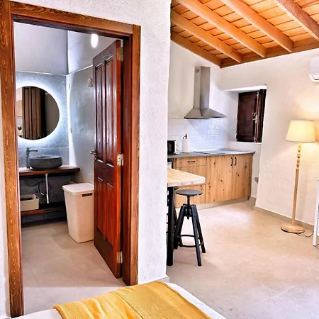 Casas Javier אדחה